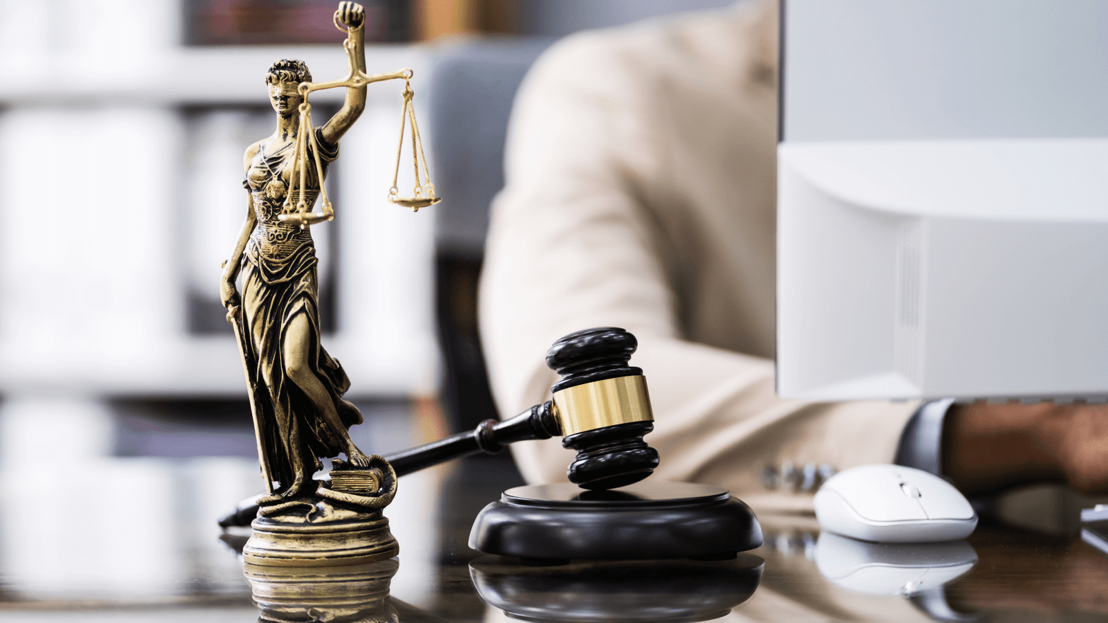 Top 3 Website Builders for Solo Practitioners and Small Law Firms